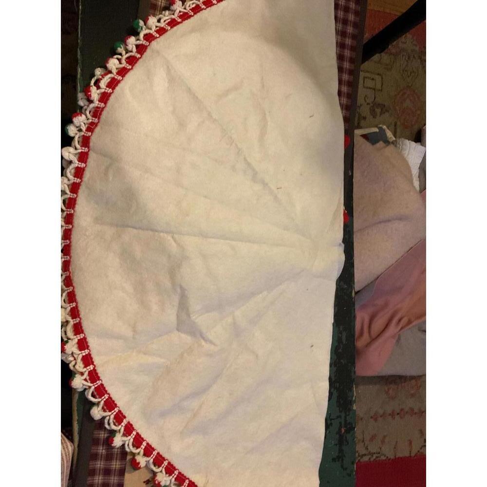 Vintage White Felt Holiday Tree Skirt  with Pom Poms Small size